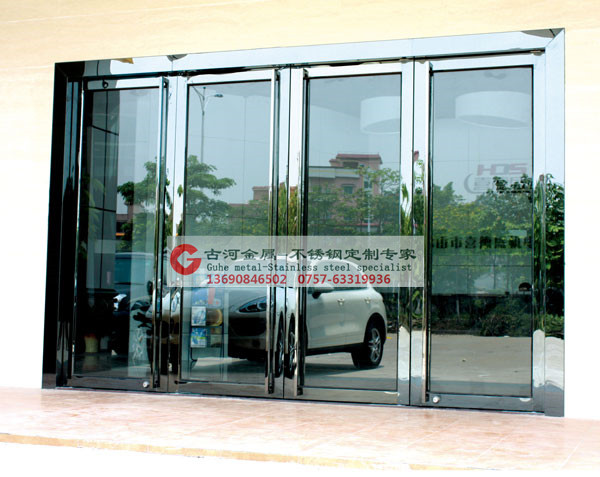 门业图片-不锈钢地弹簧门酒店不锈钢商业大门，不锈钢装饰工程门，古铜地弹簧商业门GHDOOR图片